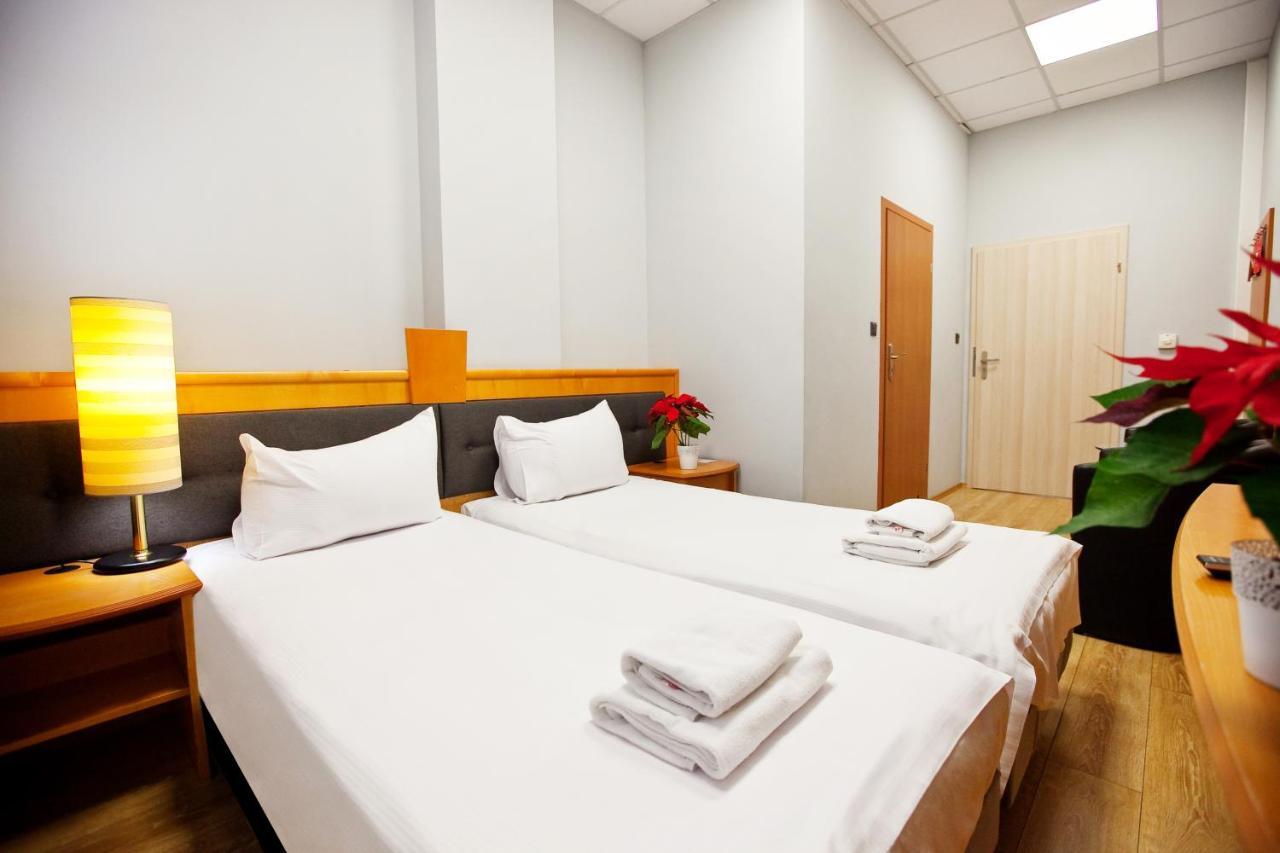Hotel Aspel Krakau Buitenkant foto